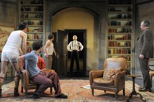 Jason Durr (Quine), James Dutton (Taylor), Jamie Glover (Headingly), Ian Hughes (Snel Photo